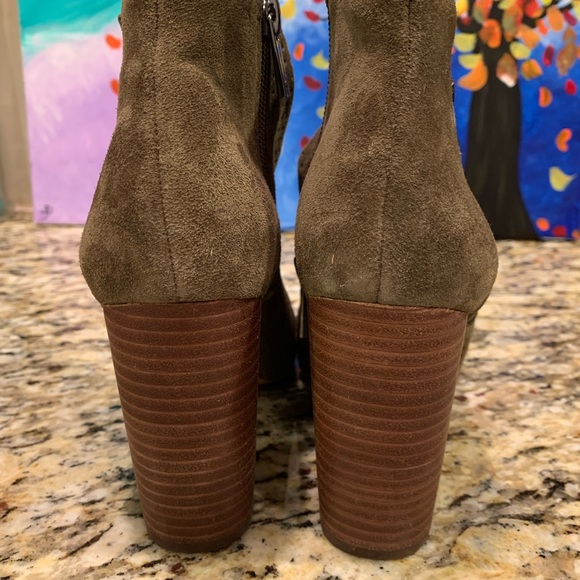 Booties - Picture 5 of 7